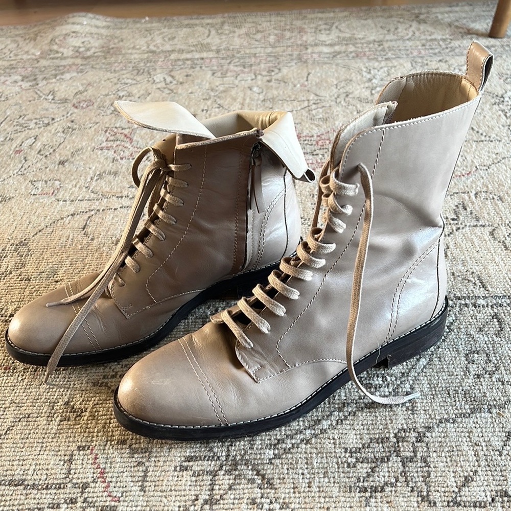 Theory Italian leather lace up boots 41